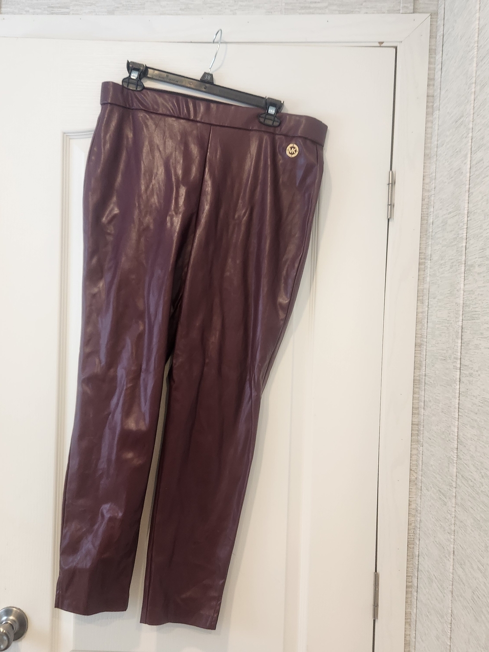 Michael Kors Burgundy Faux Leather Pants L Euc